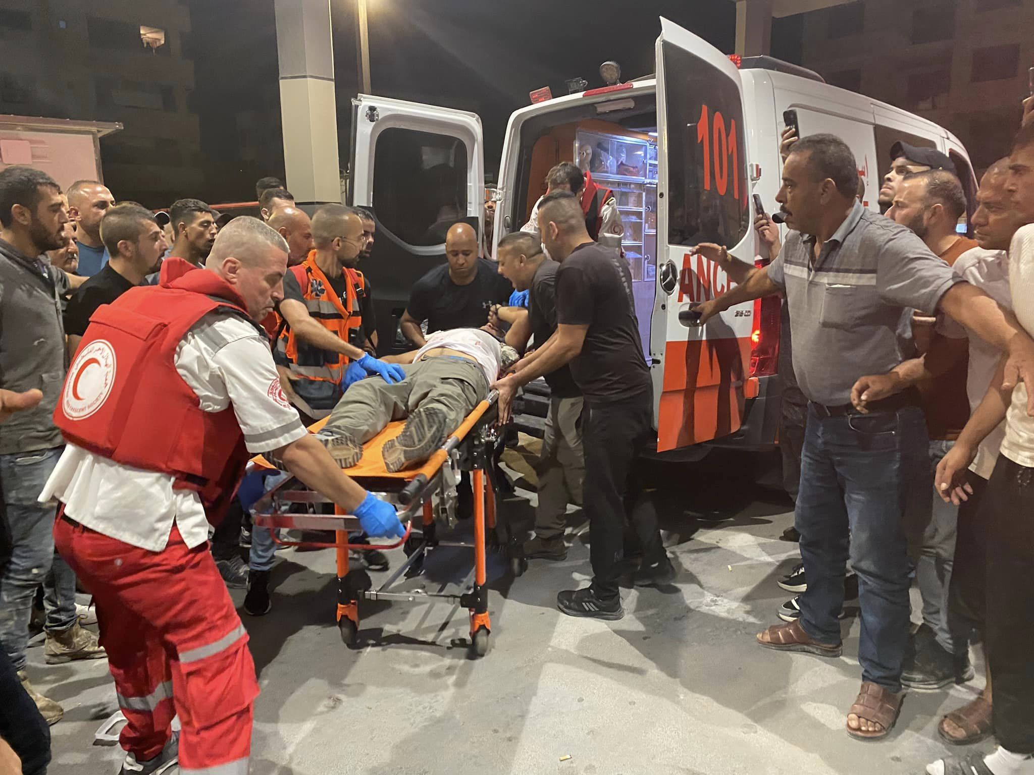 شهيدان و11 اصابة خلال مواجهات مع الاحتلال في الفارعة وطمون